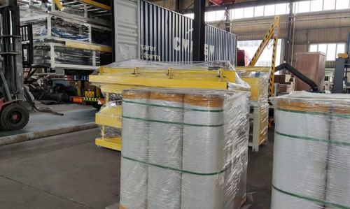 The fully automatic gypsum ceiling production line was sent to India.
