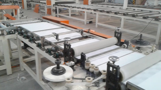 Automatic Laminating Machine Which Can Be Cut Off Automatically