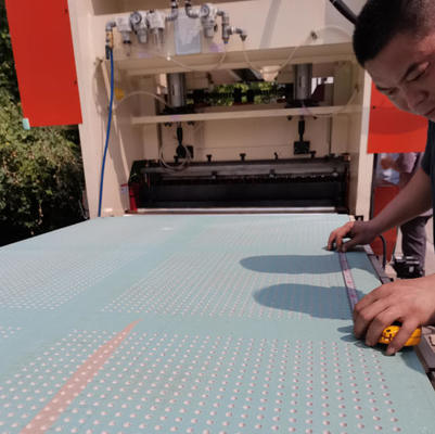 Good price Full Automatic Punch Hole Plate Machine Sheet Perforation Machine online