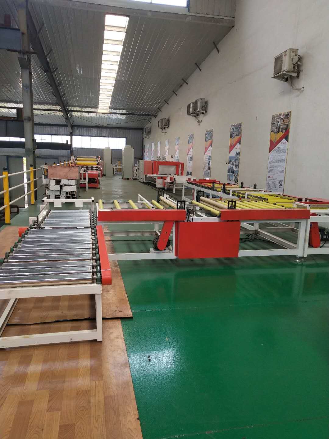 Automatic Gypsum Ceiling Tile Laminating Machine