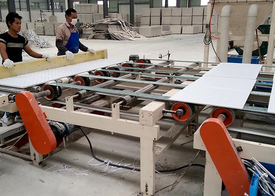 PLC Controlled Sheetrock PVC And Aluminum Foil Double Side Laminating Machine